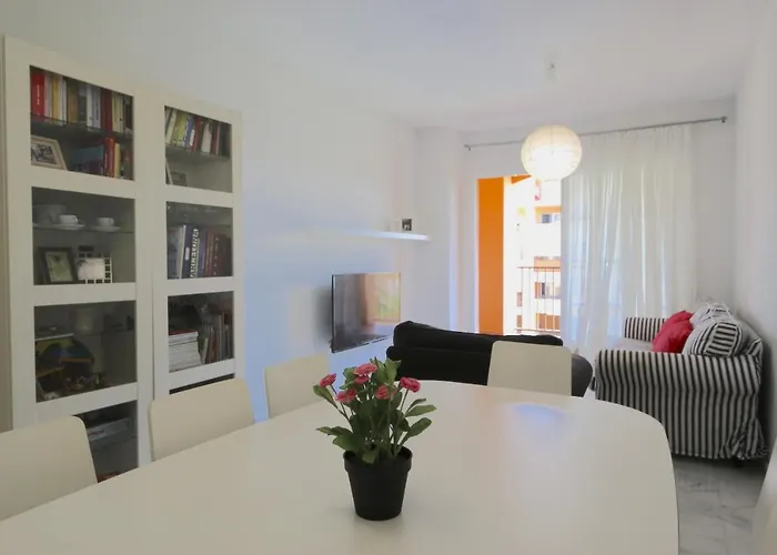 Cozy Los Pacos Fuengirola